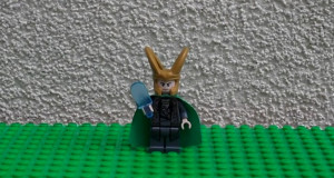 Read more about the article Lego Loki Takes The Ice Bucket Challenge