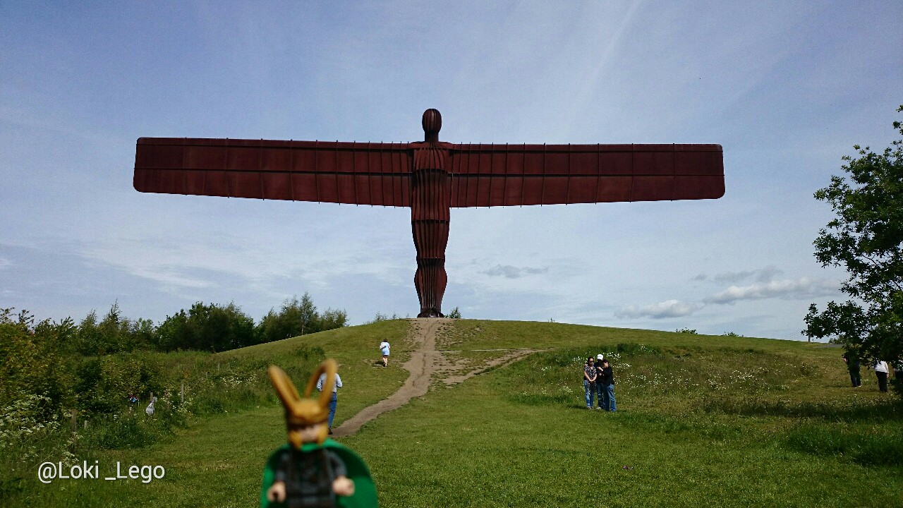 angel-of-the-north-3