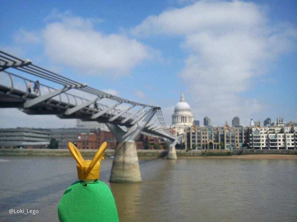 Read more about the article Location Visit: The Millennium Bridge, London. As Featured in Guardians of The Galaxy